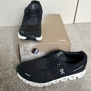 On Cloud Cloud 5 Men’s Size 10